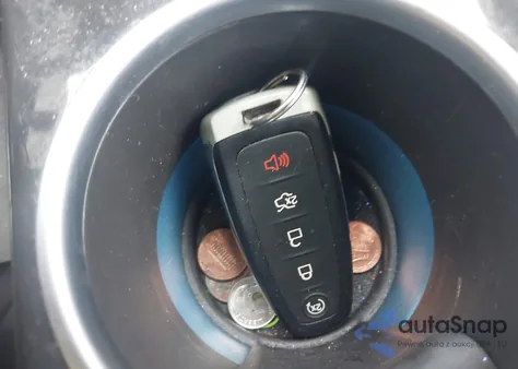 2014 Ford Escape Titanium z USA, uszkodzony, nr VIN 1FMCU0J93EUE07322